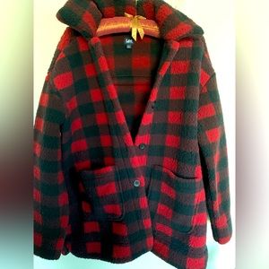Lee Plaid Fleece Coat, Size L, 2 Big Pockets, Gently Worn Condition